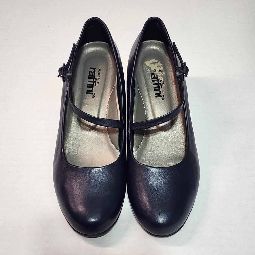 Umberto Raffini Dark Navy Blue Mary Jane Heels, Pre-owned Sz 37 - US Sz 6.5- 7
